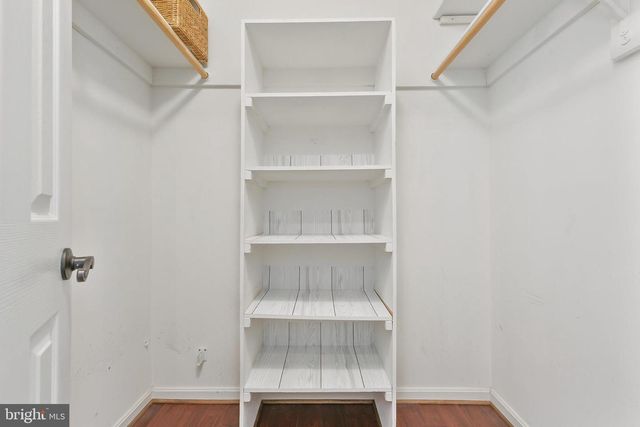 1521 FENWAY RD, Crofton, MD 21114