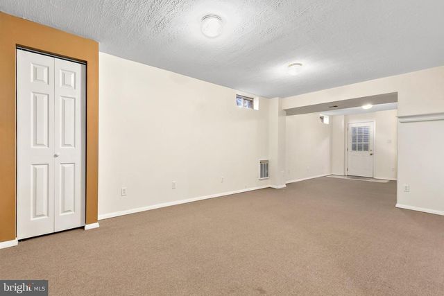 1521 FENWAY RD, Crofton, MD 21114