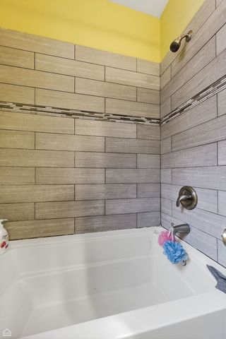 8125 S EVANS Avenue, Chicago, IL 60619