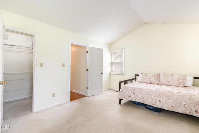 2316 Carthage Circle, Raleigh, NC 27604