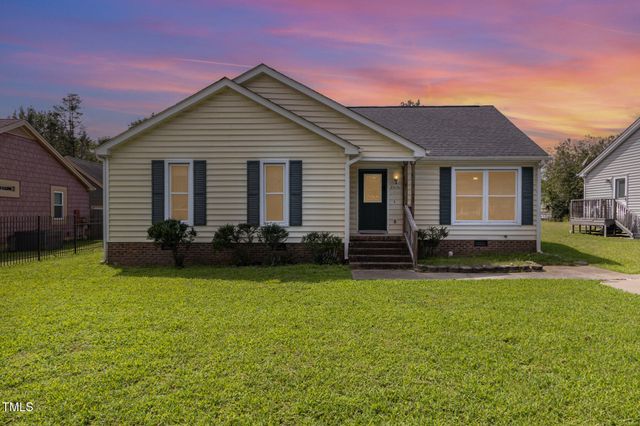 2316 Carthage Circle, Raleigh, NC 27604