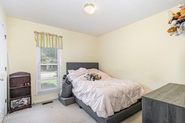 2316 Carthage Circle, Raleigh, NC 27604