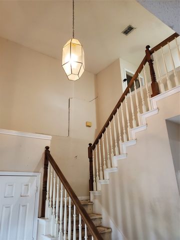 5423 Bryce Canyon Court, Fort Worth, TX 76137