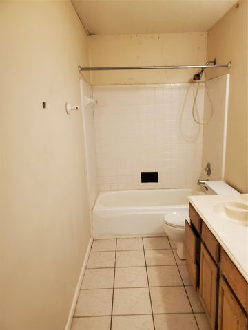 5423 Bryce Canyon Court, Fort Worth, TX 76137