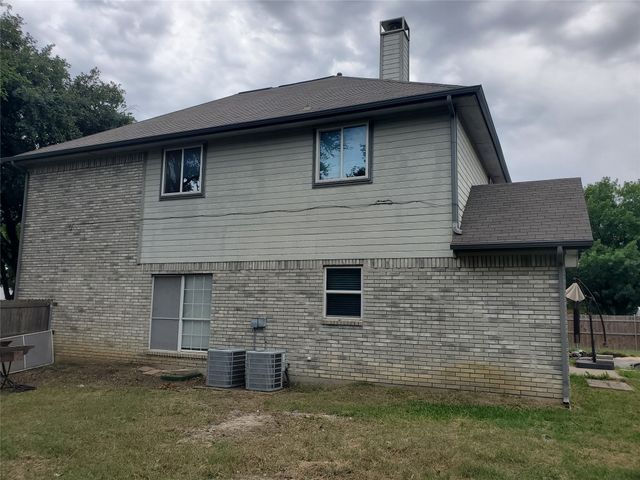 5423 Bryce Canyon Court, Fort Worth, TX 76137