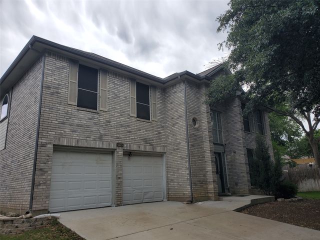 5423 Bryce Canyon Court, Fort Worth, TX 76137