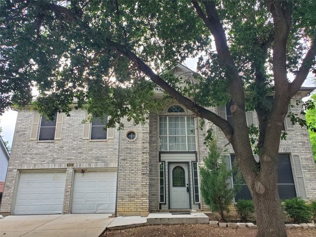 5423 Bryce Canyon Court, Fort Worth, TX 76137