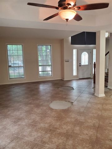 5423 Bryce Canyon Court, Fort Worth, TX 76137