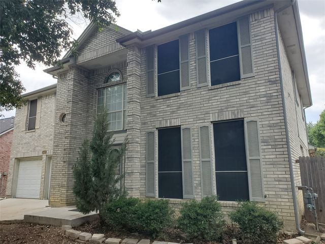 5423 Bryce Canyon Court, Fort Worth, TX 76137