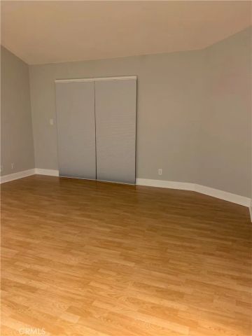 292 Alpine Street 2, Pasadena, CA 91106