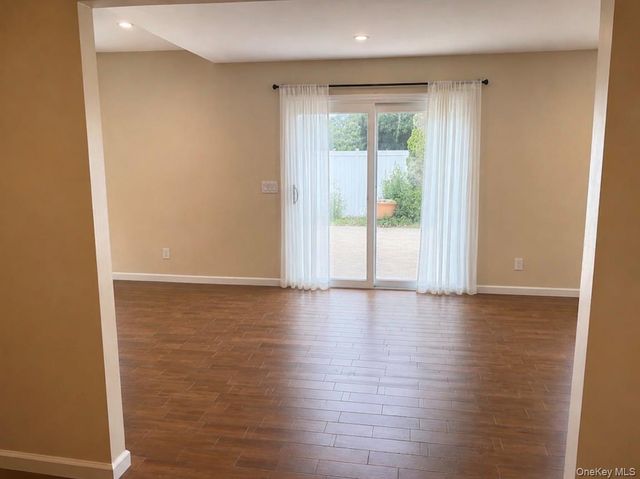 81 Bellwood Avenue, South Setauket, NY 11720