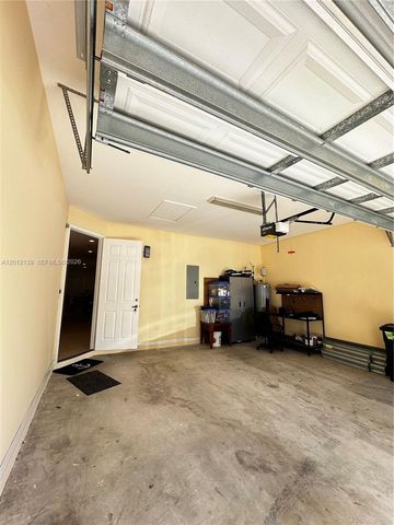 606 Mariner Bay Blvd, Fort Pierce, FL 34949