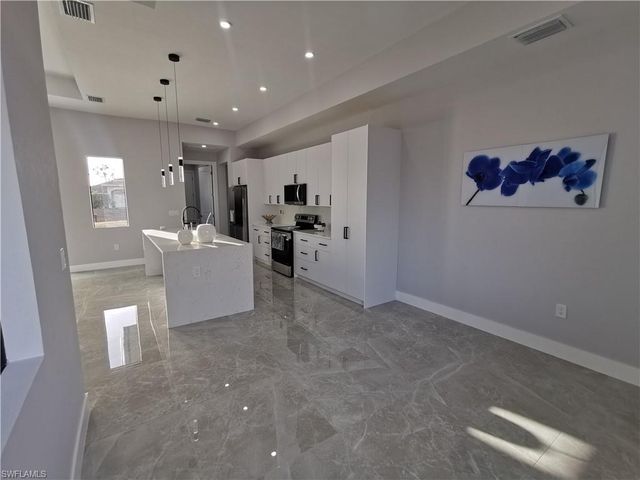 2913 NW 21st AVE, Cape Coral, FL 33993