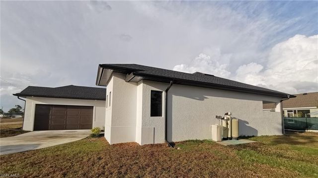 2913 NW 21st AVE, Cape Coral, FL 33993