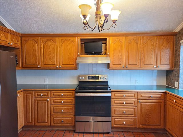 2910 11TH AVENUE N, St Petersburg, FL 33713