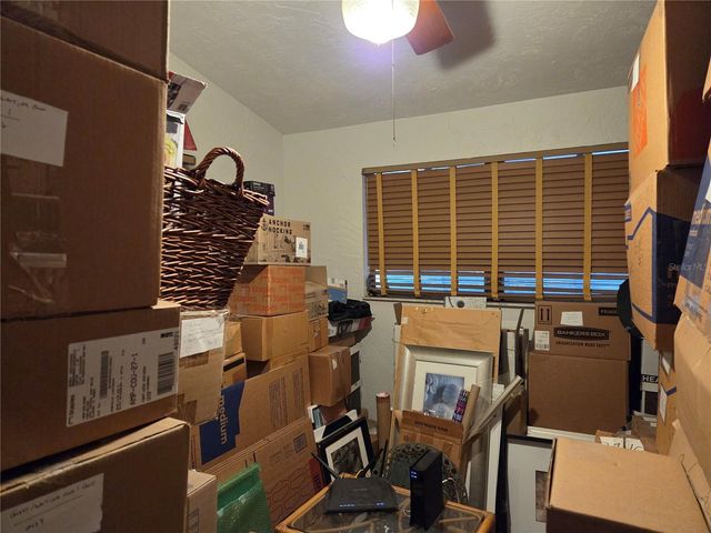 2910 11TH AVENUE N, St Petersburg, FL 33713