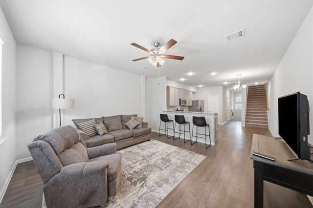 3607 Vineyard Lane, Pasadena, TX 77504