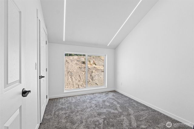 38265 Timber Lane N, Lincoln, WA 99147