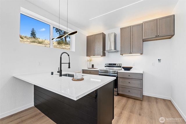 38265 Timber Lane N, Lincoln, WA 99147