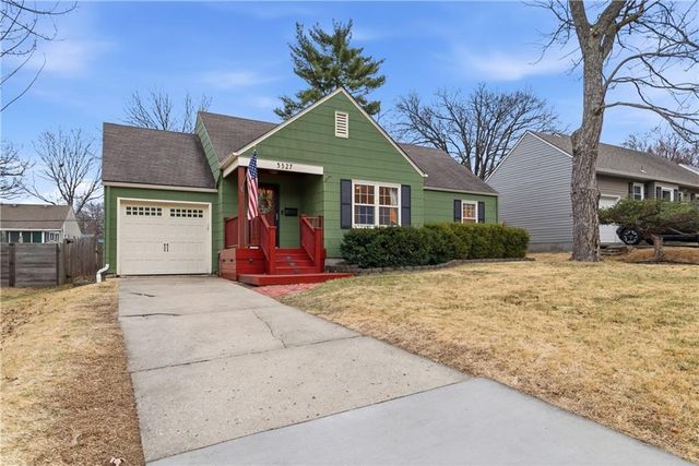 5327 Rosewood Street, Roeland Park, KS 66205