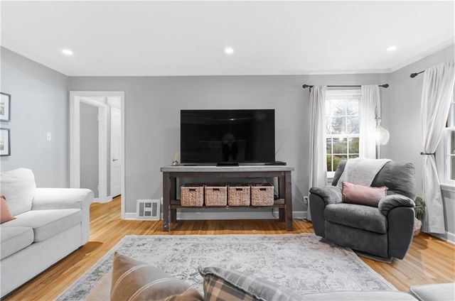 5327 Rosewood Street, Roeland Park, KS 66205