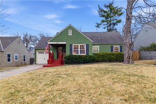 5327 Rosewood Street, Roeland Park, KS 66205