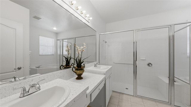 5528 BURNT BRANCH CIRCLE, Sarasota, FL 34232