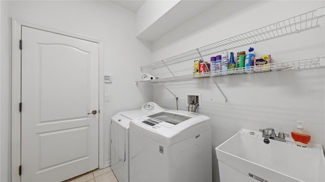 5528 BURNT BRANCH CIRCLE, Sarasota, FL 34232