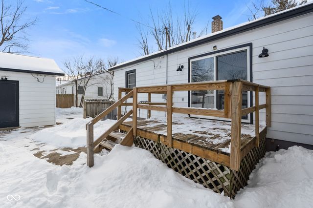 77 S Tresslar Avenue, Bargersville, IN 46106