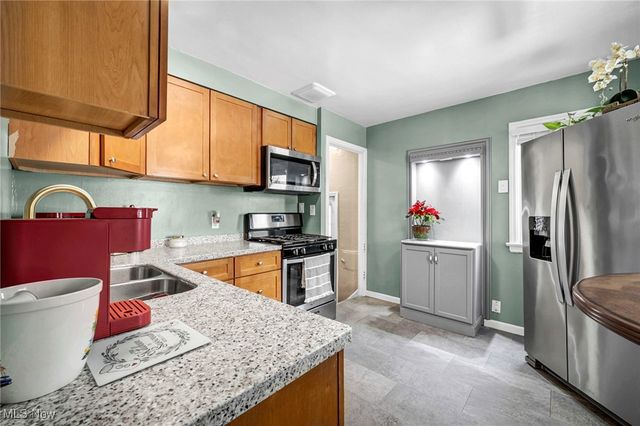 4514 Tuxedo Avenue, Parma, OH 44134