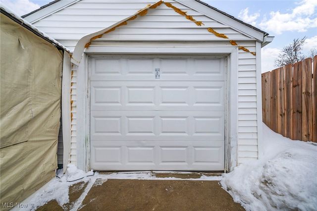 4514 Tuxedo Avenue, Parma, OH 44134