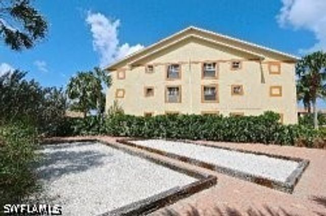 7965 Preserve CIR 735, Naples, FL 34119