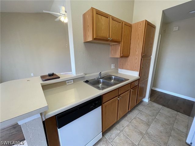 7965 Preserve CIR 735, Naples, FL 34119