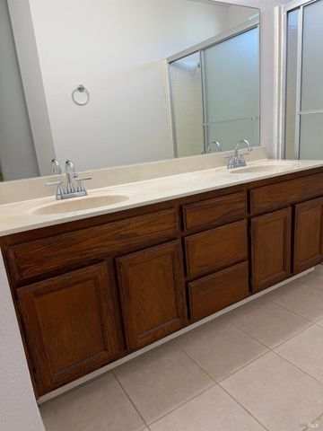 322 Ridgecrest Cir, Suisun City, CA 94585