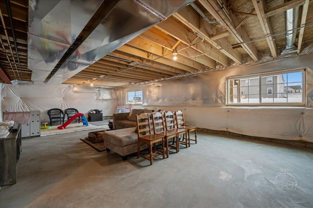 1165 Marlisle Drive, Hampshire, IL 60140