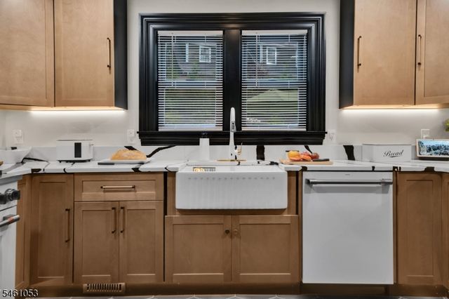 901 Belvidere Ave, Plainfield City, NJ 07060
