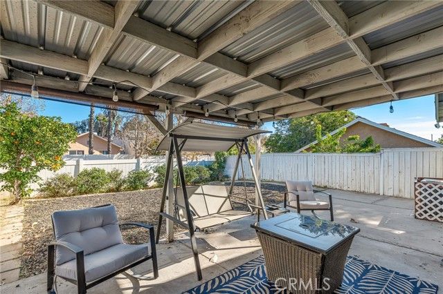 1150 Express Circle, Colton, CA 92324