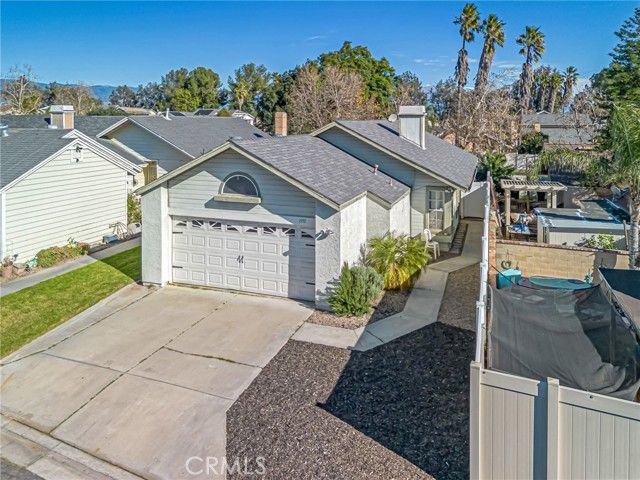 1150 Express Circle, Colton, CA 92324