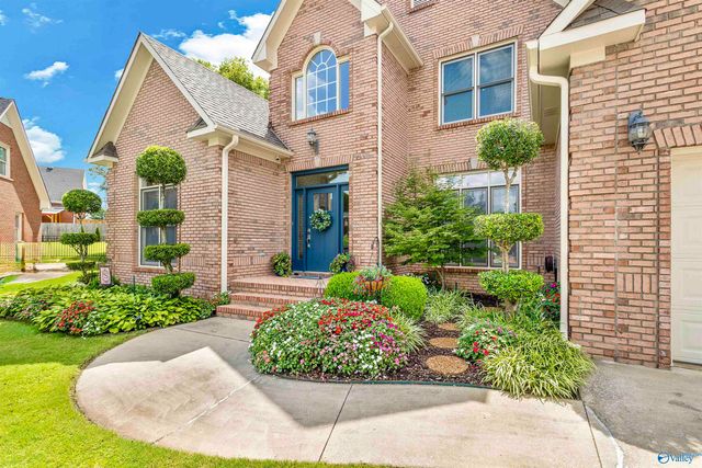 1701 Camden Circle, Decatur, AL 35603