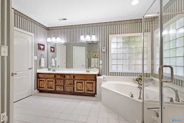 1701 Camden Circle, Decatur, AL 35603