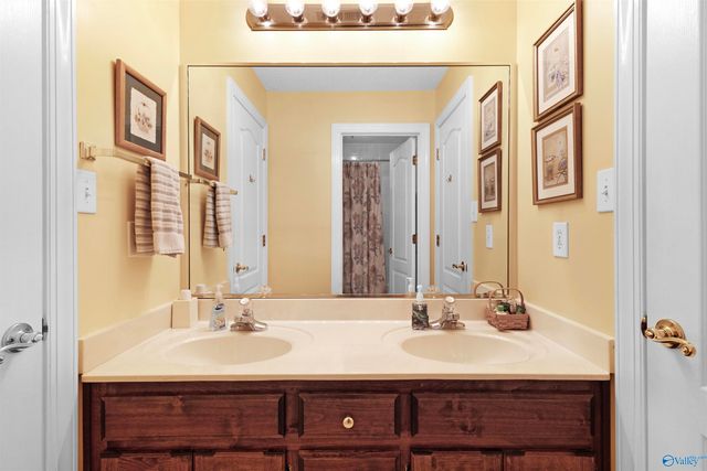 1701 Camden Circle, Decatur, AL 35603