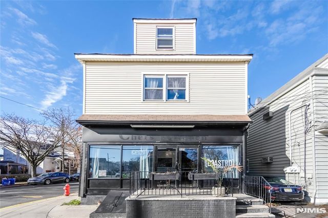 109 Locust Avenue, Wallington, NJ 07057