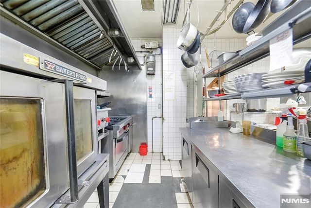 109 Locust Avenue, Wallington, NJ 07057