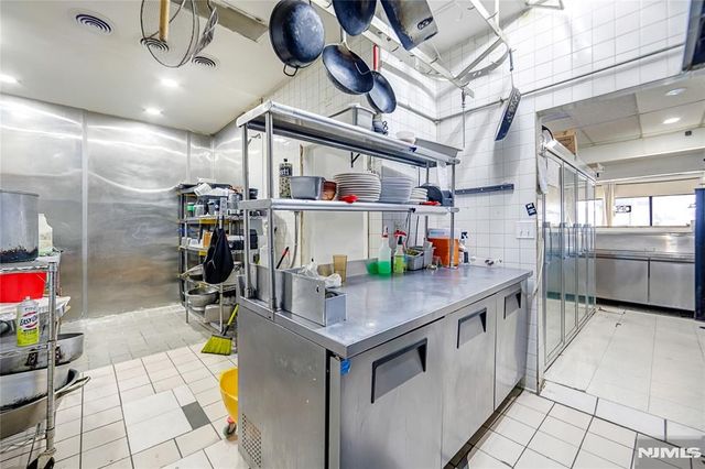 109 Locust Avenue, Wallington, NJ 07057