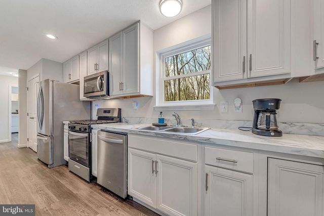 117 EDGEWOOD LN, Kunkletown, PA 18058