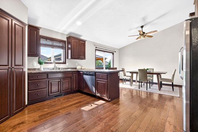 899 LOTUS TRAIL, Menasha, WI 54952