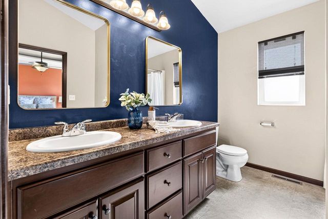 899 LOTUS TRAIL, Menasha, WI 54952