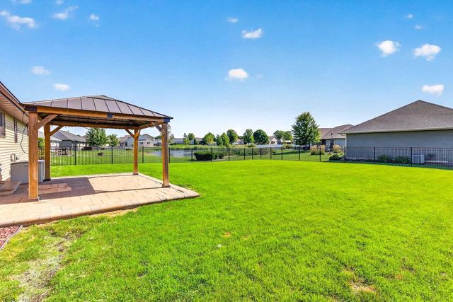 899 LOTUS TRAIL, Menasha, WI 54952