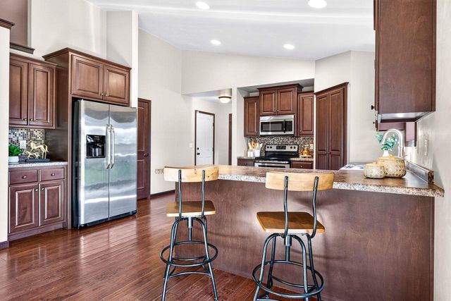 899 LOTUS TRAIL, Menasha, WI 54952