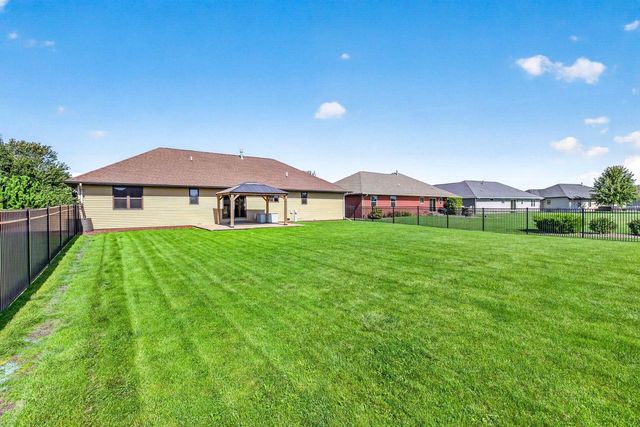 899 LOTUS TRAIL, Menasha, WI 54952